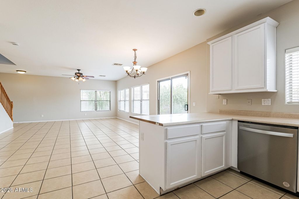 1337 E MARTHA Drive, Casa Grande, AZ 85122 — photo 5