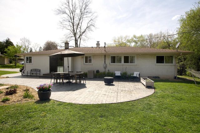 N68W13722 Bay Ridge COURT, Menomonee Falls, WI 53051