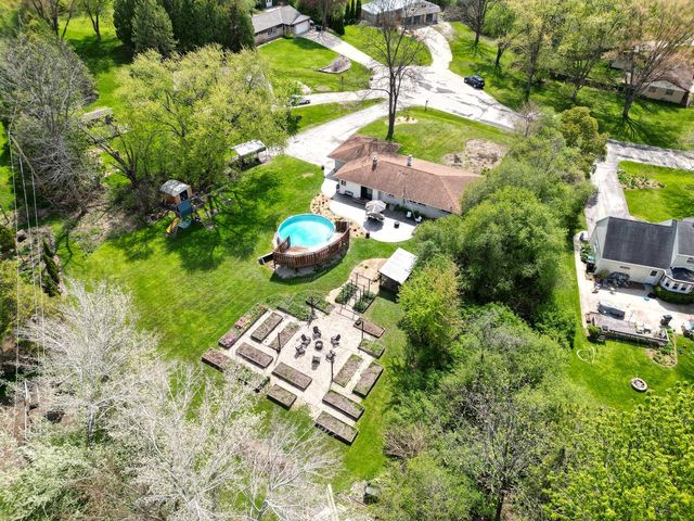 N68W13722 Bay Ridge COURT, Menomonee Falls, WI 53051