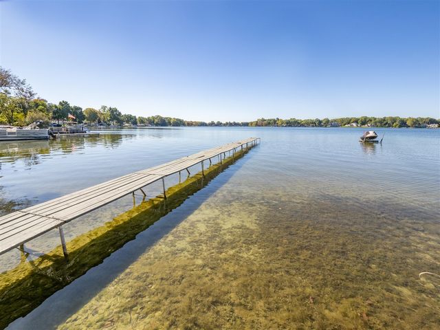 55572 N Fisher Lake Road, Three Rivers, MI 49093