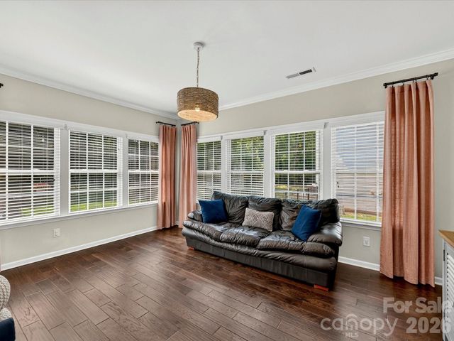 5026 Stonehill Lane, Matthews, NC 28104