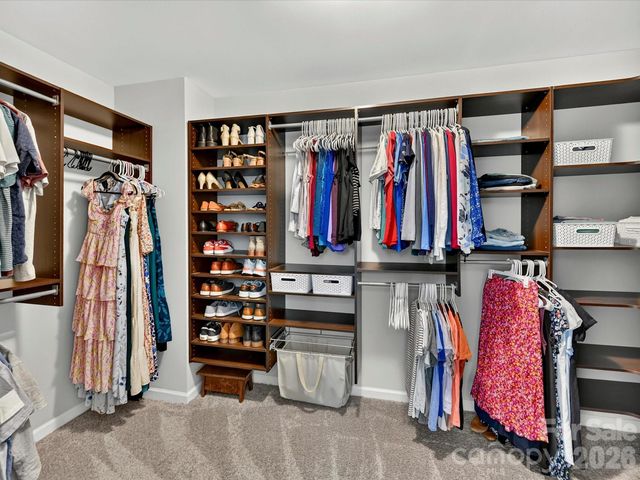 5026 Stonehill Lane, Matthews, NC 28104