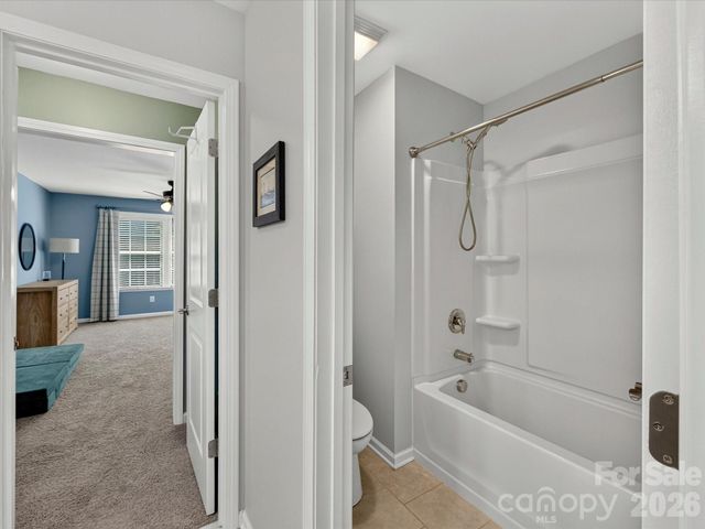 5026 Stonehill Lane, Matthews, NC 28104