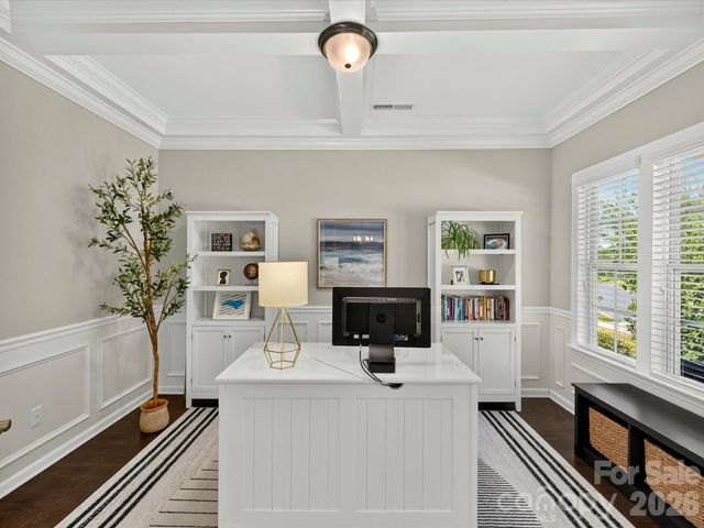 5026 Stonehill Lane, Matthews, NC 28104