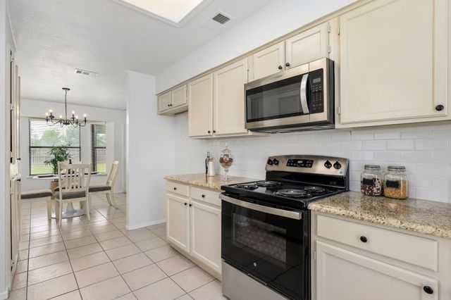 3005 Richwood Circle, Bedford, TX 76021