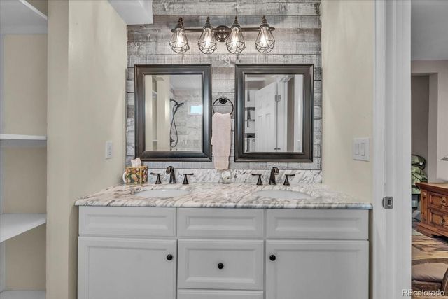4694 S Ouray Way, Aurora, CO 80015
