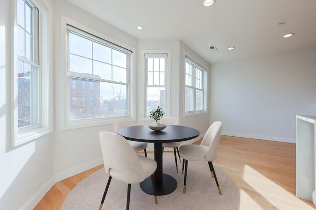 375 Dorchester St. 3, Boston, MA 02127