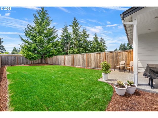 2414 Se MAYBROOK Ln, Milwaukie, OR 97222