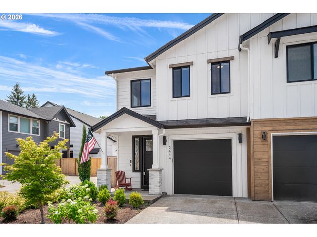 2414 Se MAYBROOK Ln, Milwaukie, OR 97222