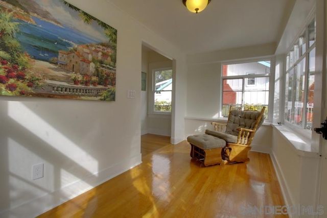 3970 Harney St, San Diego, CA 92110
