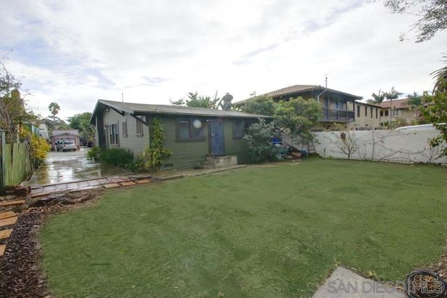 3970 Harney St, San Diego, CA 92110