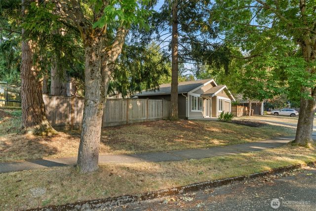 3905 N Highland Street, Tacoma, WA 98407