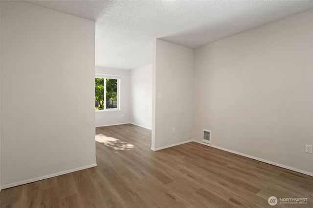 3905 N Highland Street, Tacoma, WA 98407