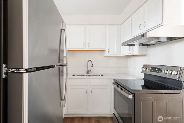 3905 N Highland Street, Tacoma, WA 98407