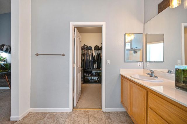 6 Carver Court, Sacramento, CA 95835