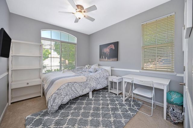 6 Carver Court, Sacramento, CA 95835