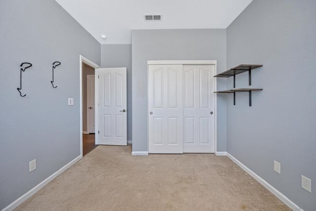 6 Carver Court, Sacramento, CA 95835