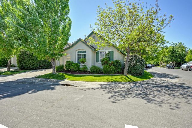 6 Carver Court, Sacramento, CA 95835