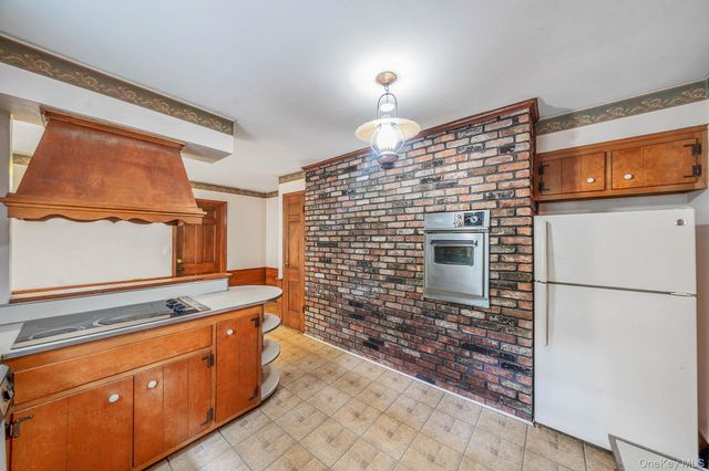 119 Christian Avenue, Stony Brook, NY 11790