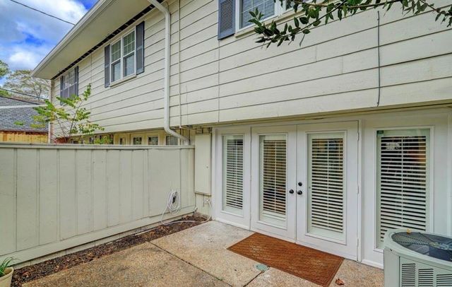 12743 Huntingwick Drive 149, Houston, TX 77024