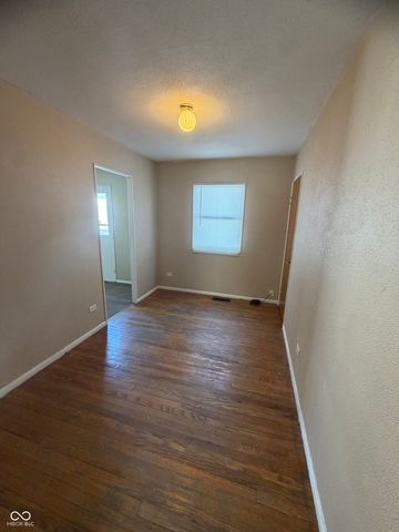 2336 Sunset Boulevard, Anderson, IN 46013