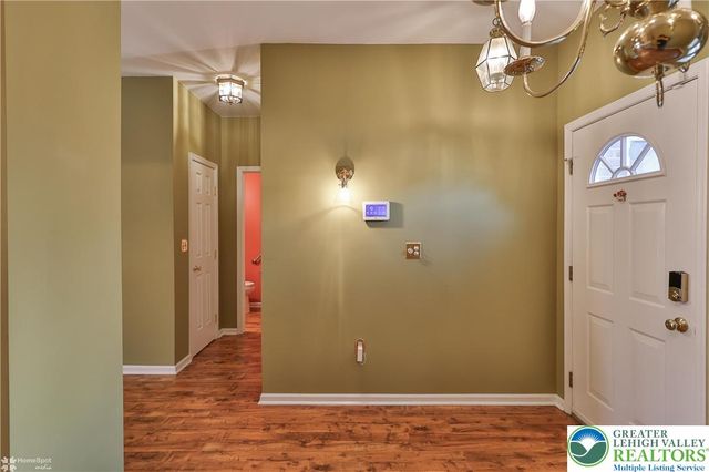 1302 Adams Street, Allen Twp, PA 18067