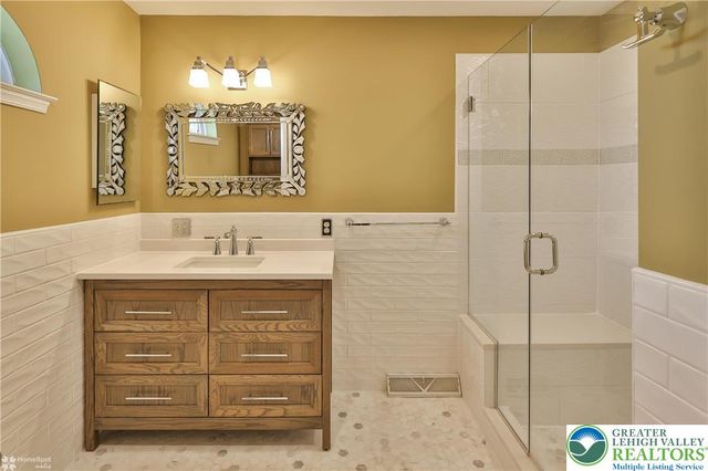 1302 Adams Street, Allen Twp, PA 18067