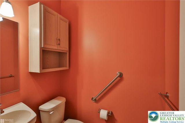 1302 Adams Street, Allen Twp, PA 18067