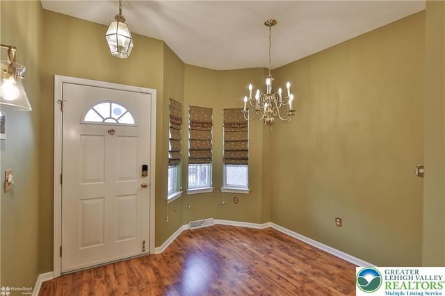 1302 Adams Street, Allen Twp, PA 18067