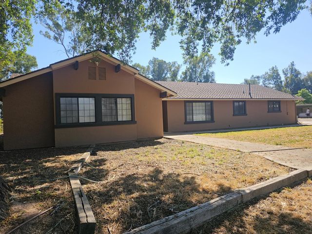 35634 Marciel Avenue, Madera, CA 93636