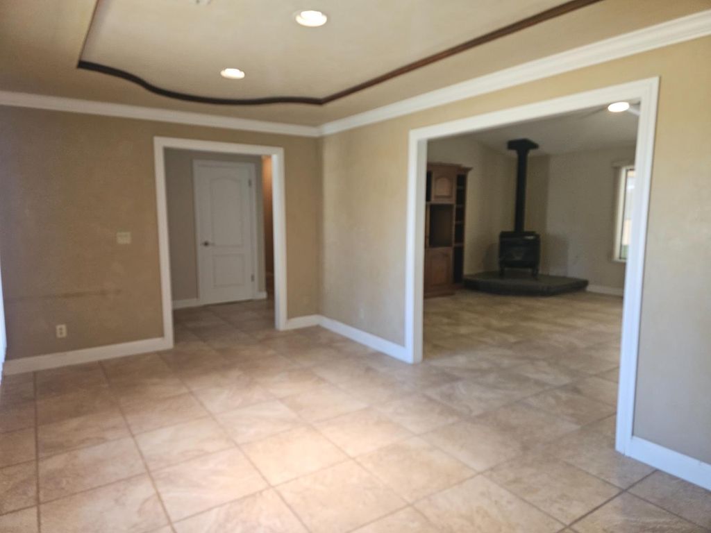 Image 21 of property listing at 35634 Marciel Avenue, Madera, CA 93636