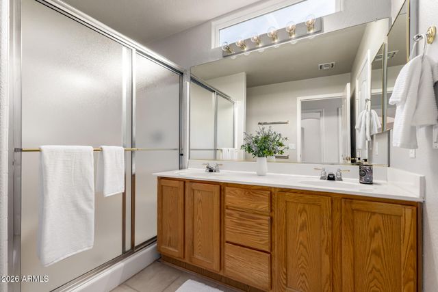 1435 E AUGUSTA Avenue, Chandler, AZ 85249