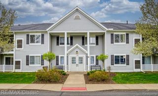 1155 S Lake Drive 57, Novi, MI 48377