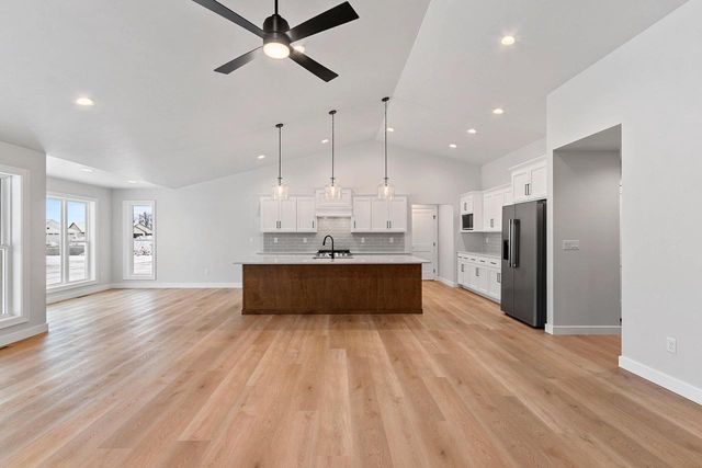 1412 DIVINITY DRIVE, De Pere, WI 54115