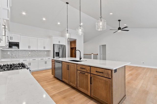 1412 DIVINITY DRIVE, De Pere, WI 54115