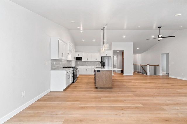 1412 DIVINITY DRIVE, De Pere, WI 54115