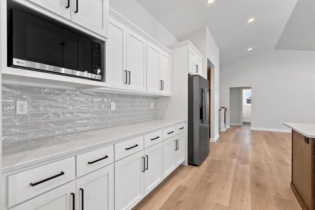 1412 DIVINITY DRIVE, De Pere, WI 54115