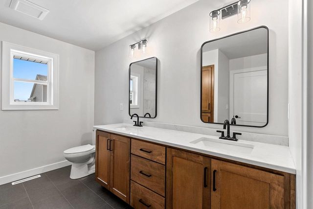 1412 DIVINITY DRIVE, De Pere, WI 54115