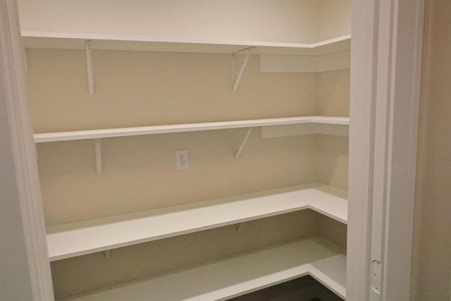 1412 DIVINITY DRIVE, De Pere, WI 54115