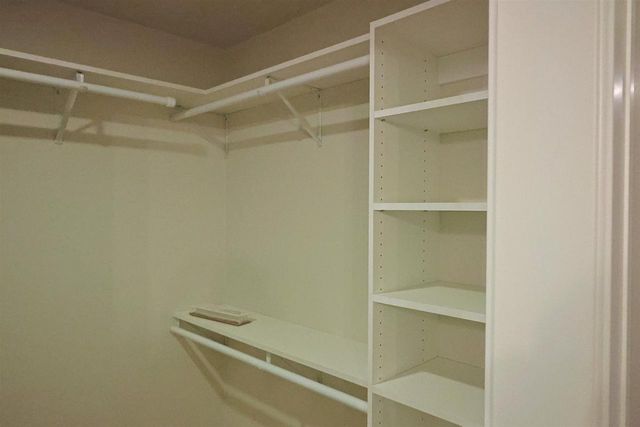 1412 DIVINITY DRIVE, De Pere, WI 54115