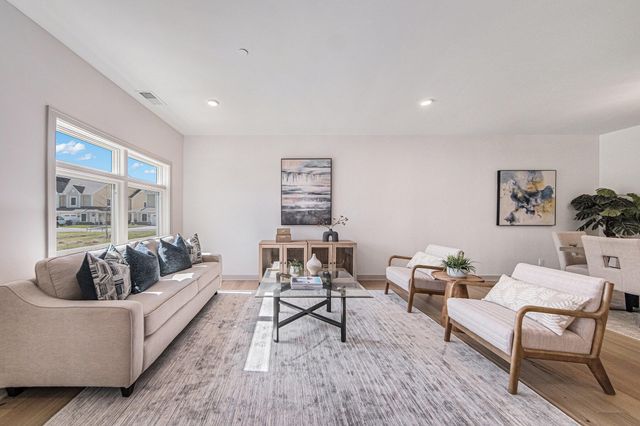 621 Woodland Drive, Dexter, MI 48130