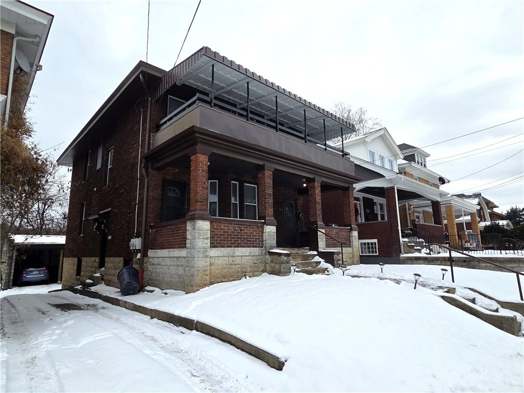 3520 Campus St, Brighton Heights, PA 15212