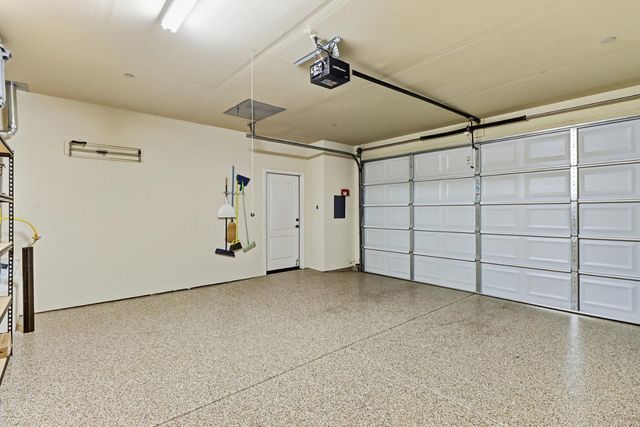 1656 Marseille Ln, Roseville, CA 95747