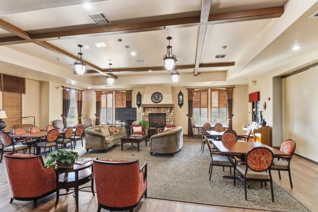 1656 Marseille Ln, Roseville, CA 95747