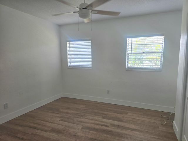 3030 NW 43rd Terrace 102, Lauderdale Lakes, FL 33313