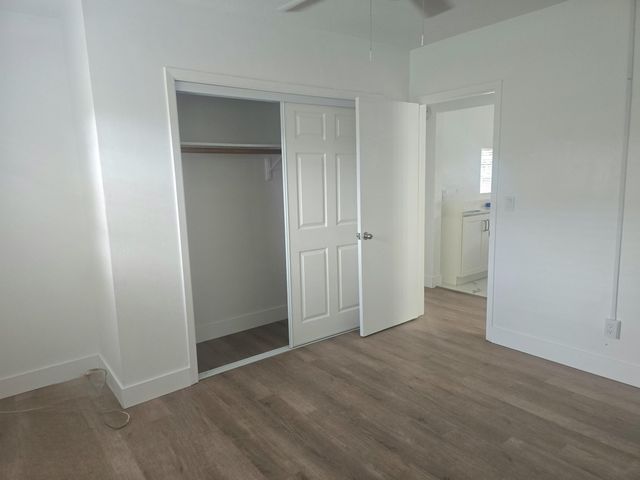 3030 NW 43rd Terrace 102, Lauderdale Lakes, FL 33313