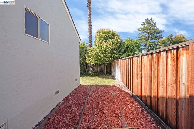 2765 Kennedy St, Livermore, CA 94551