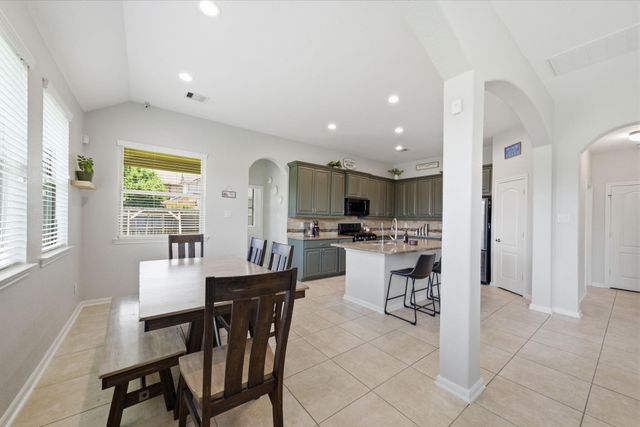 224 Harbor Bend Lane, League City, TX 77539