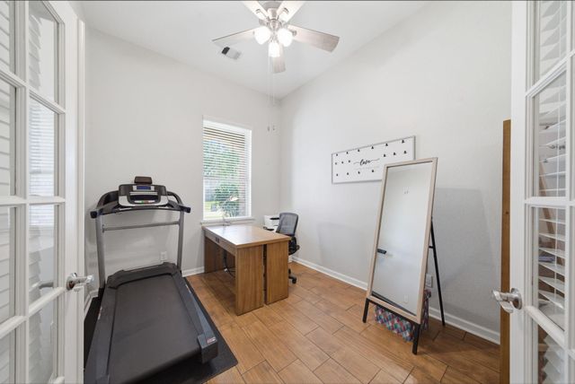 224 Harbor Bend Lane, League City, TX 77539