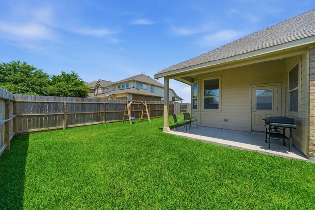 224 Harbor Bend Lane, League City, TX 77539
